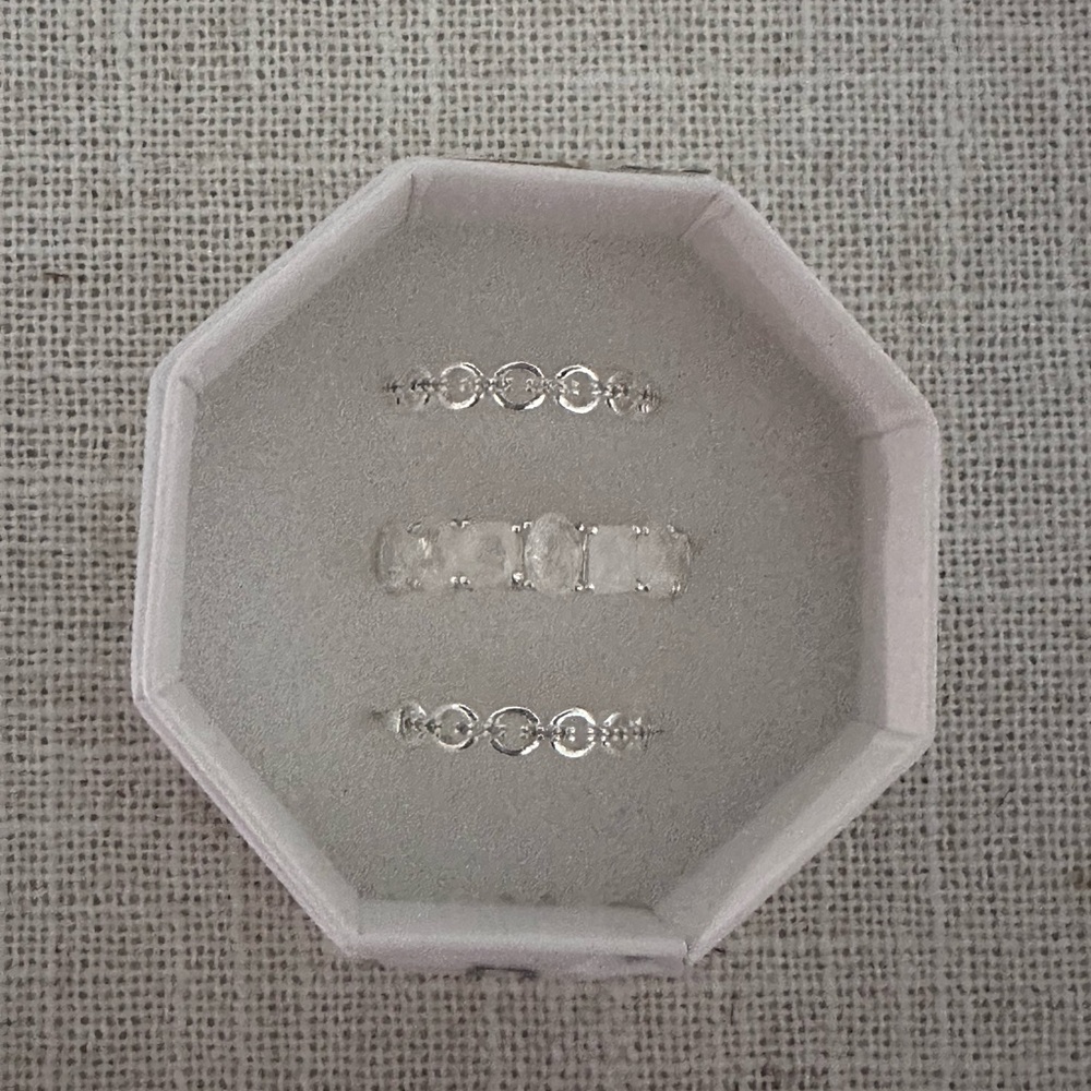 Bomb Party Resort Wear Ring Set